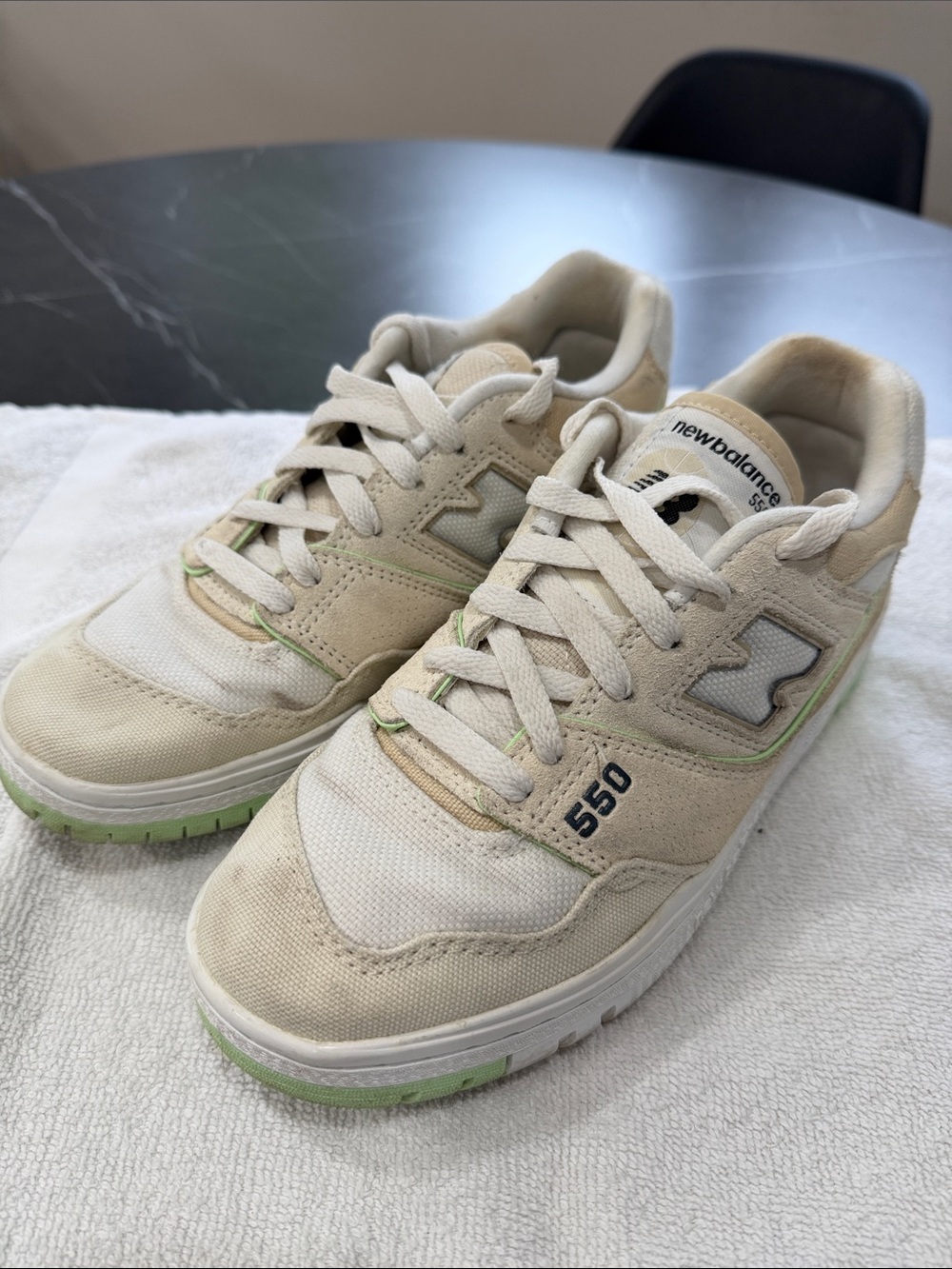 New Balance 550 Cream Sneakers with Light Green Accents